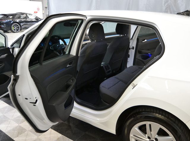 VOLKSWAGEN Golf usata, con Airbag laterali