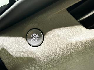 VOLKSWAGEN Multivan usata 42