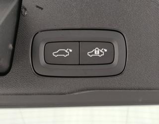 VOLVO XC60 usata, con Autoradio digitale