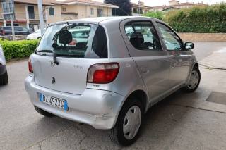 TOYOTA Yaris usata 47