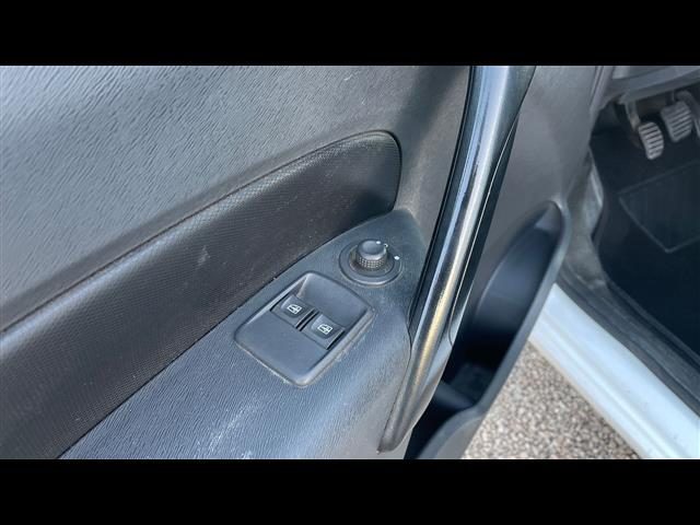 RENAULT Kangoo usata 14