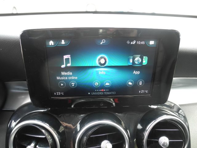 MERCEDES-BENZ GLC 300 usata, con Sensori di parcheggio posteriori