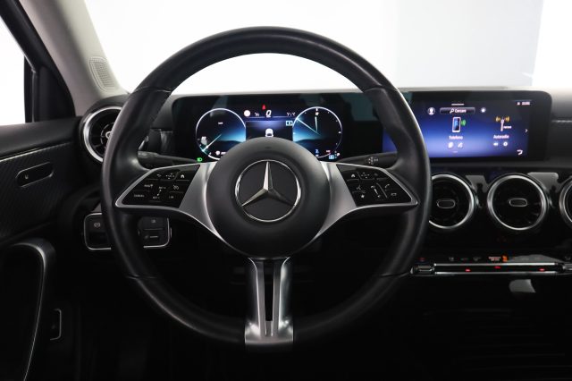 MERCEDES-BENZ A 180 usata 4