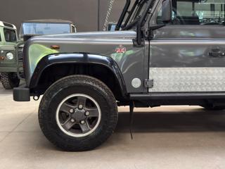 LAND ROVER Defender usata, con Servosterzo