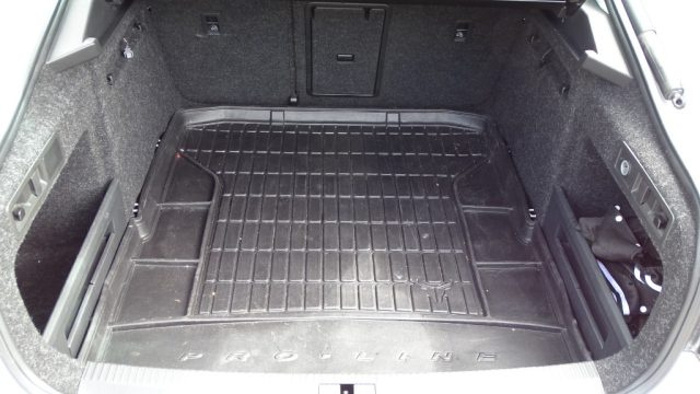 SKODA Superb usata, con ESP
