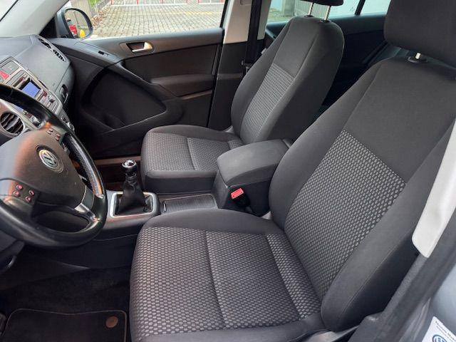 VOLKSWAGEN Tiguan usata, con Boardcomputer