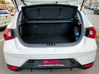 HYUNDAI i20 usata, con USB