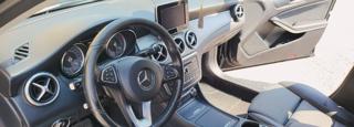 MERCEDES-BENZ GLA 180 usata, con Controllo elettronico della corsia