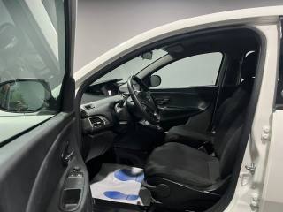 LANCIA Ypsilon usata, con Boardcomputer