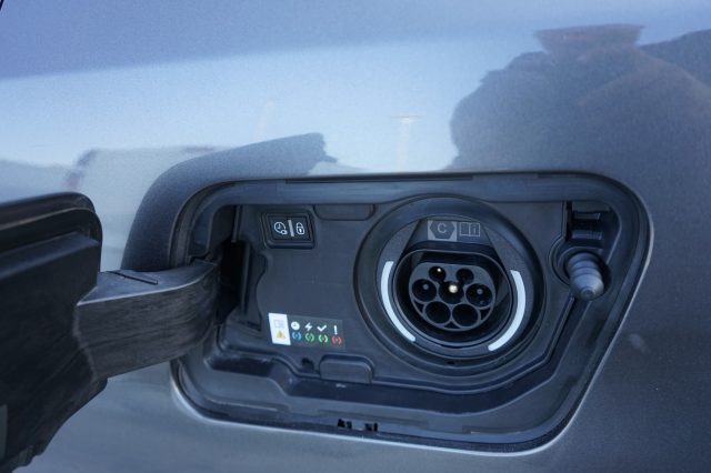 PEUGEOT 3008 usata, con Fari LED