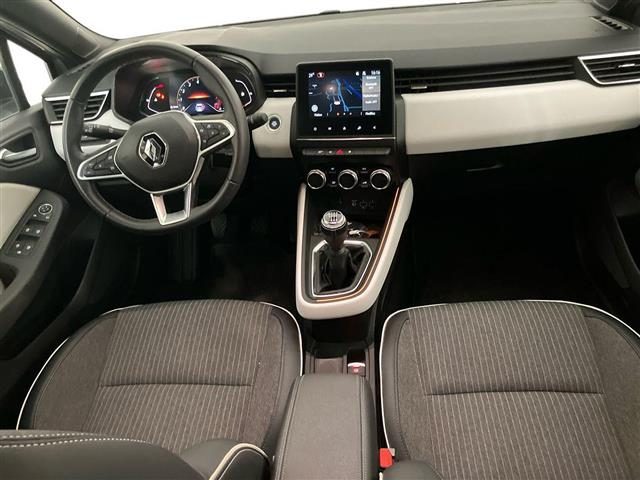 RENAULT Clio usata, con Controllo automatico clima