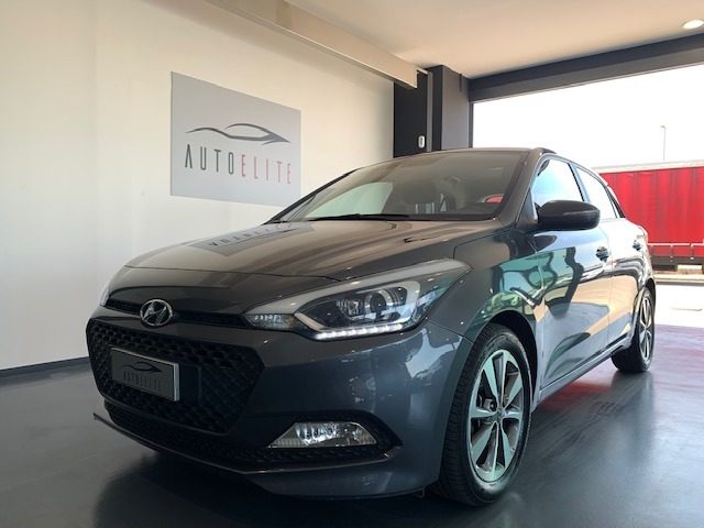 HYUNDAI i20 usata 0