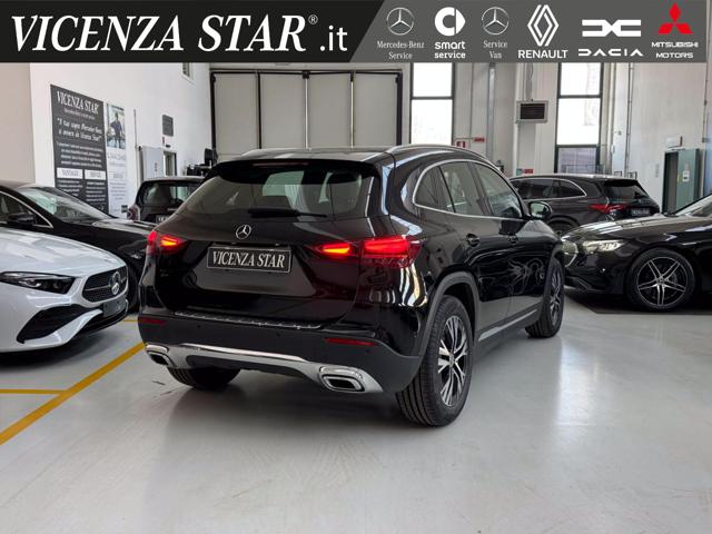 MERCEDES-BENZ GLA 180 usata, con Airbag laterali