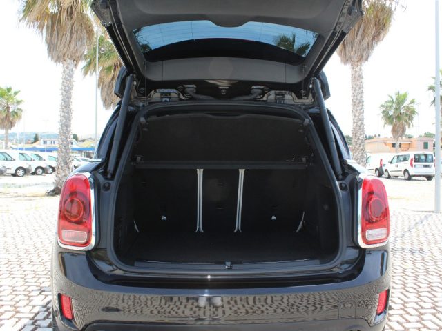 MINI Countryman usata, con Sensori di parcheggio anteriori