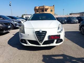 ALFA ROMEO Giulietta 1.6 JTDm-2 105 CV Distinctive