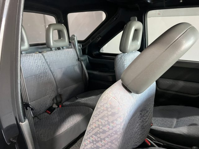 SUZUKI Jimny usata, con Servosterzo