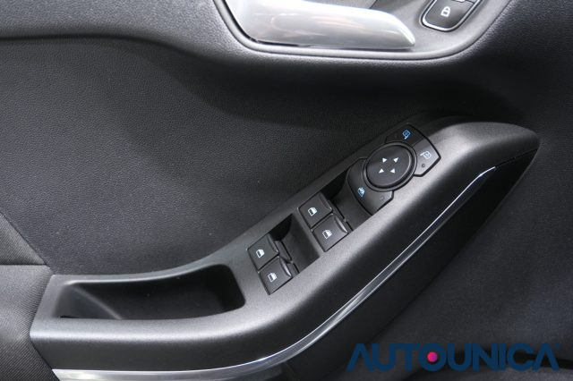 FORD Fiesta usata, con Airbag testa