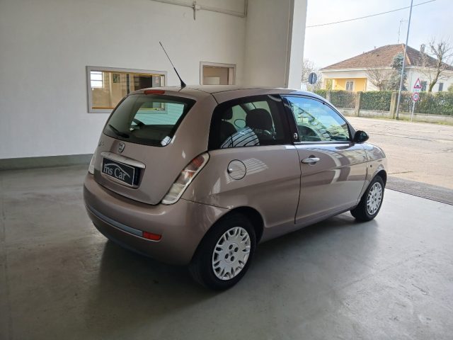 LANCIA Ypsilon usata, con Autoradio