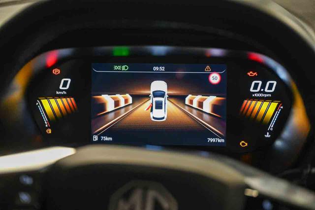 MG ZS usata, con Regolazione elettrica sedili