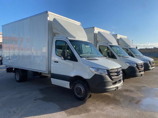 MERCEDES-BENZ usata 4