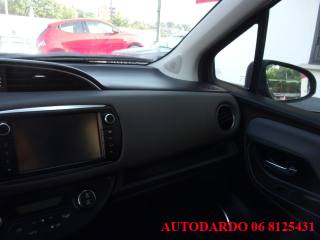 TOYOTA Yaris usata 15