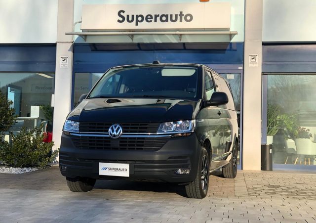 VOLKSWAGEN Caravelle usata, con Airbag