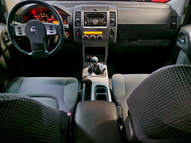 NISSAN Pathfinder usata, con Controllo automatico clima