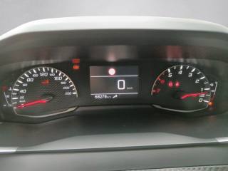 PEUGEOT 208 usata, con Boardcomputer