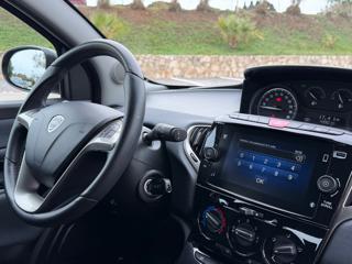 LANCIA Ypsilon usata, con Volante in pelle