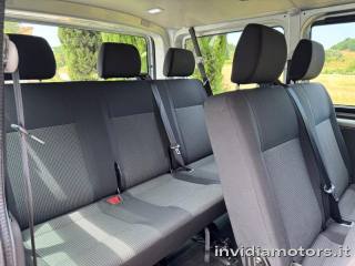 VOLKSWAGEN Caravelle usata, con Controllo automatico clima