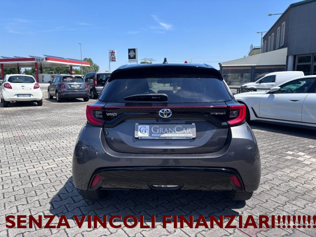 TOYOTA Yaris usata, con Autoradio