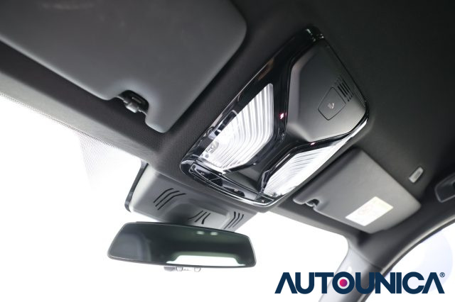 BMW 320 usata, con Sensori di parcheggio posteriori