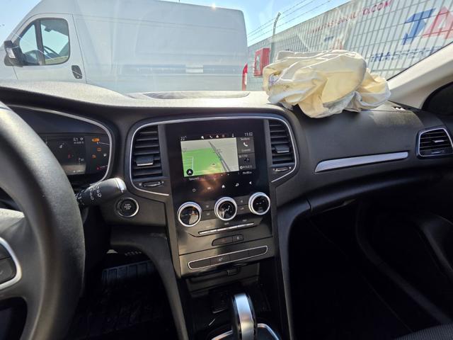 RENAULT Megane usata, con Park Distance Control