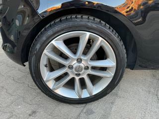 OPEL Corsa usata, con Volante in pelle