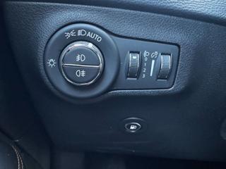 JEEP Compass usata, con Interni in pelle