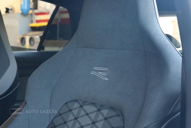 VOLKSWAGEN Golf usata, con Autoradio