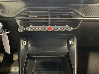 PEUGEOT 2008 usata, con Sistema di navigazione