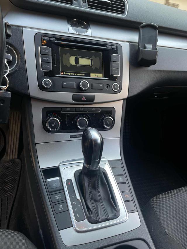VOLKSWAGEN Passat usata, con Climatizzatore