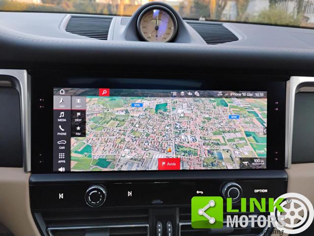 PORSCHE Macan usata, con Sensori di parcheggio anteriori