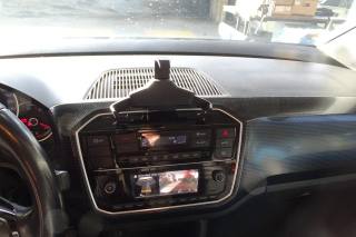 VOLKSWAGEN up! usata, con Climatizzatore