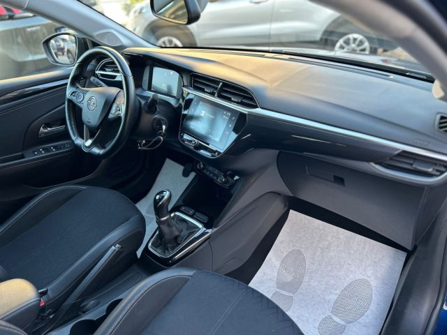 OPEL Corsa usata, con USB