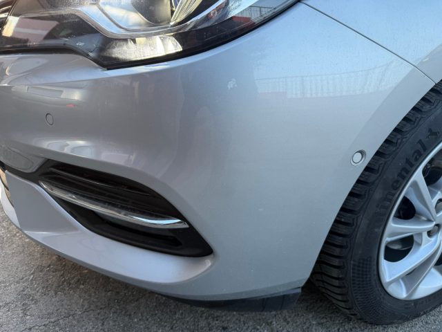 OPEL Astra usata, con Autoradio digitale