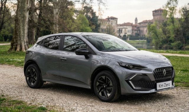 RENAULT Clio usata, con ABS
