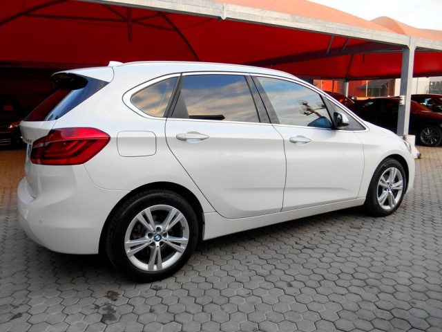 BMW 216 usata, con Autoradio