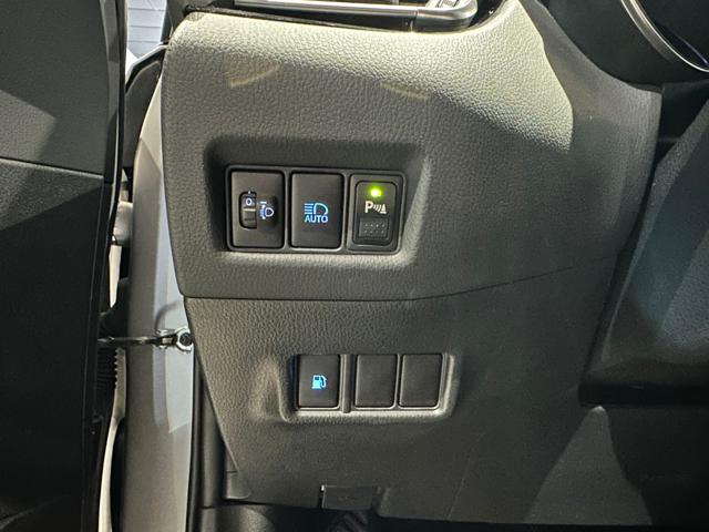 TOYOTA C-HR usata 20