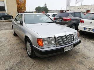 MERCEDES-BENZ 200 usata 1
