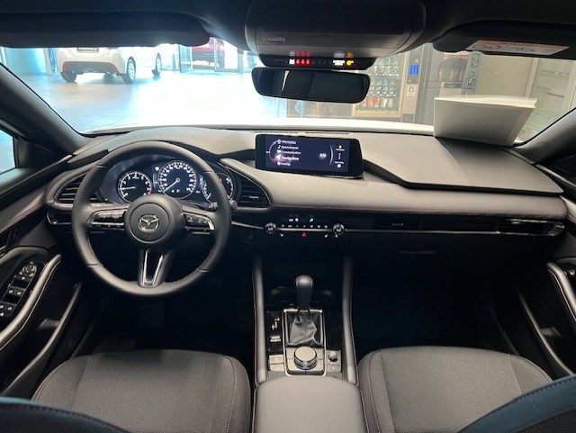 MAZDA 3 usata, con Autoradio