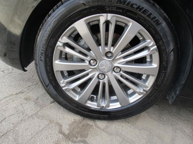 PEUGEOT 208 usata, con Servosterzo