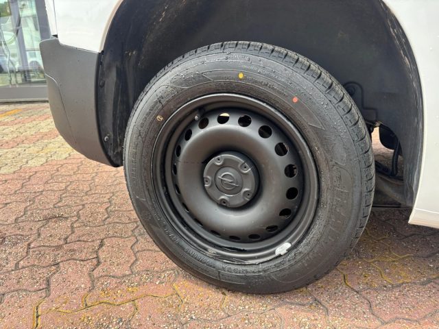 OPEL Combo usata, con Controllo trazione
