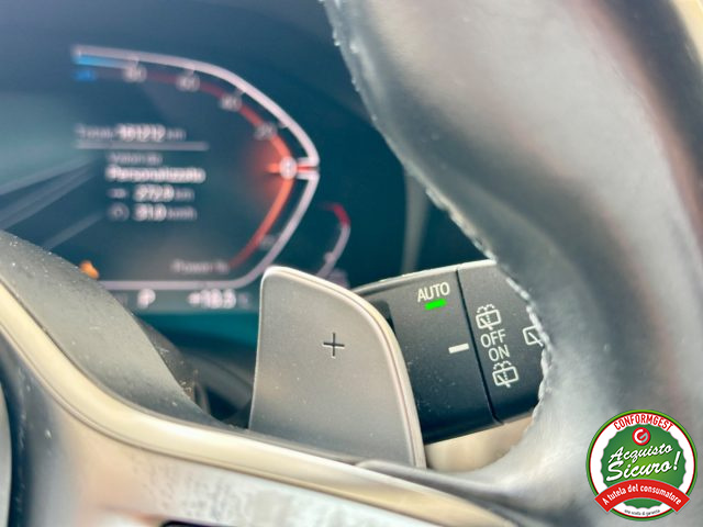 BMW 320 usata, con Touch screen